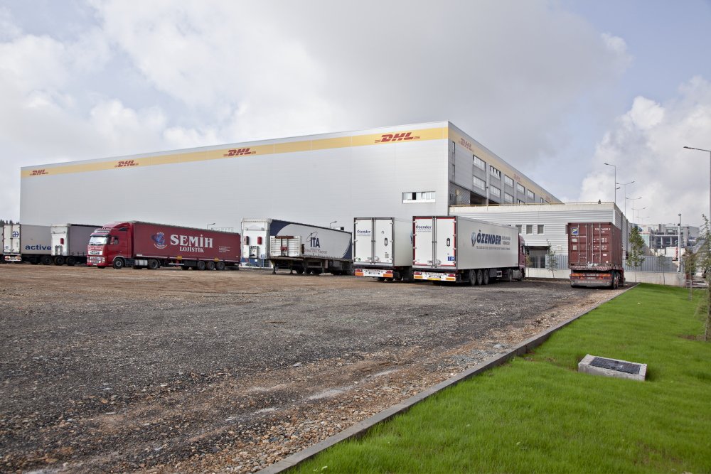 DHL LOGISTICS WAREHOUSE